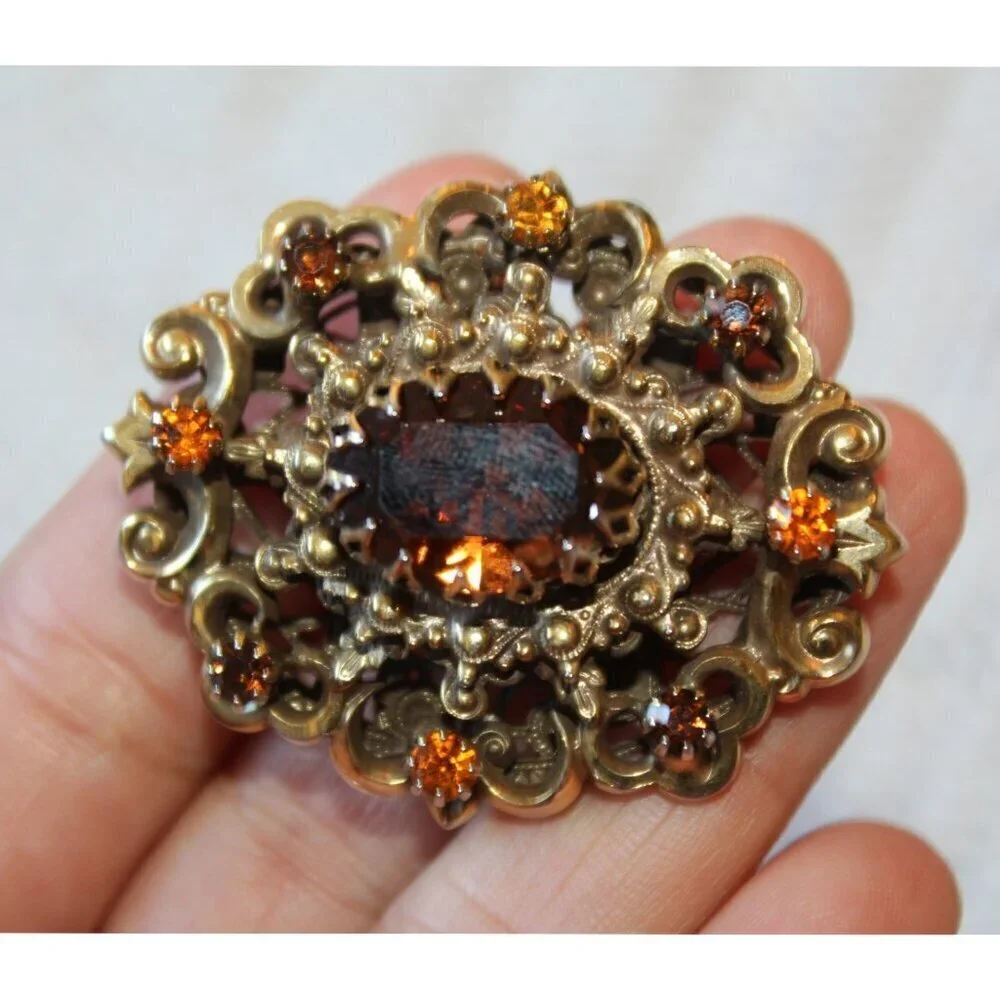 Vtg 80's Victorian Pendant & brooch Signed Hobe Had 20.7g Garnet Rhinestone